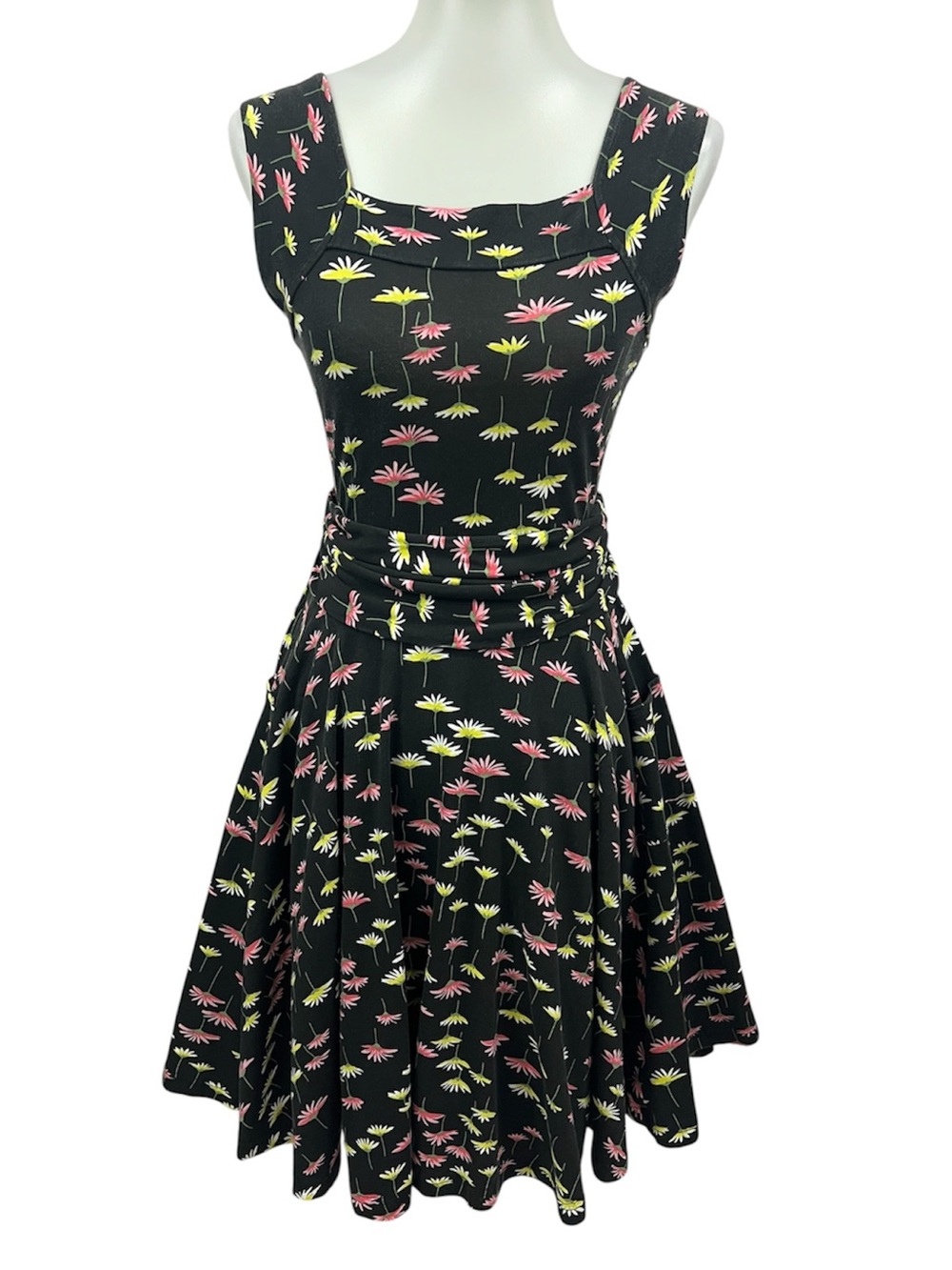Effie’s Heart Modcloth Retro 50s Wildflower Dolce Vita Swing Dress
